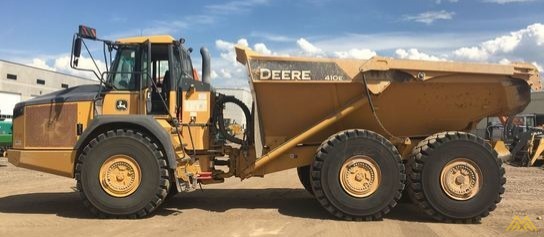 John Deere 410E Articulating Dump Truck 0