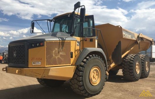 John Deere 410E Articulating Dump Truck 6