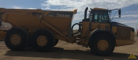 John Deere 410E Articulating Dump Truck 5