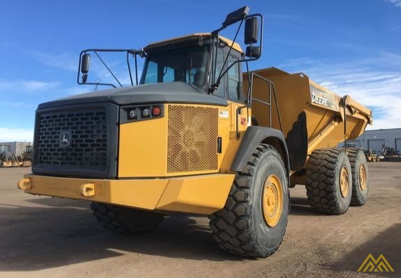 John Deere 410E Articulating Dump Truck 1