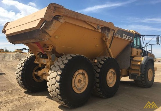 John Deere 410E Articulating Dump Truck 6