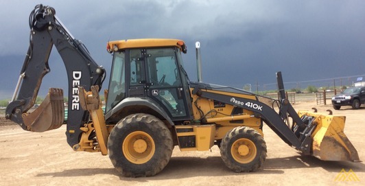 John Deere 410K Backhoe 3