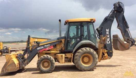 John Deere 410K Backhoe 6