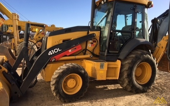 John Deere 410L Backhoe Loader 4
