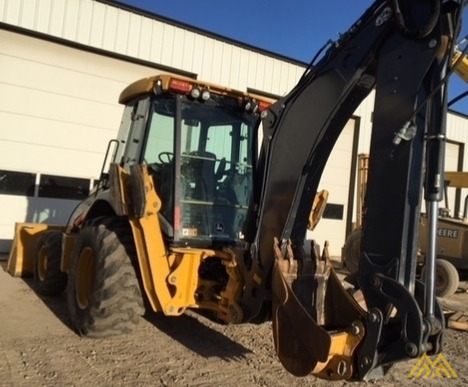 John Deere 410L Backhoe Loader 3