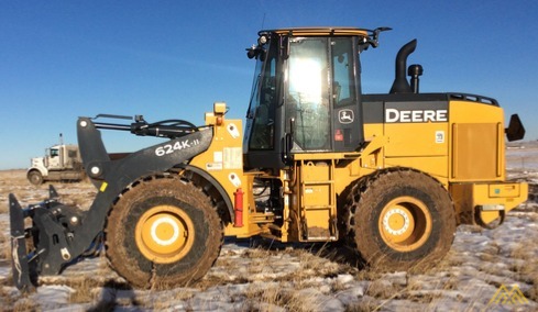 John Deere 624K-II Loader 3