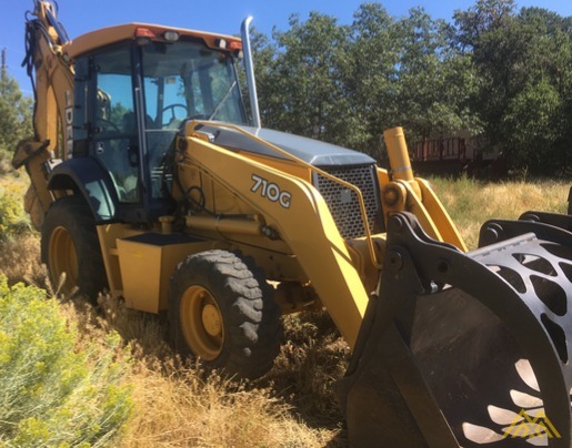John Deere 710G Backhoe 3