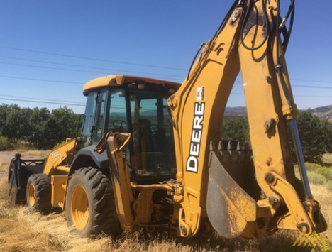 John Deere 710G Backhoe 6