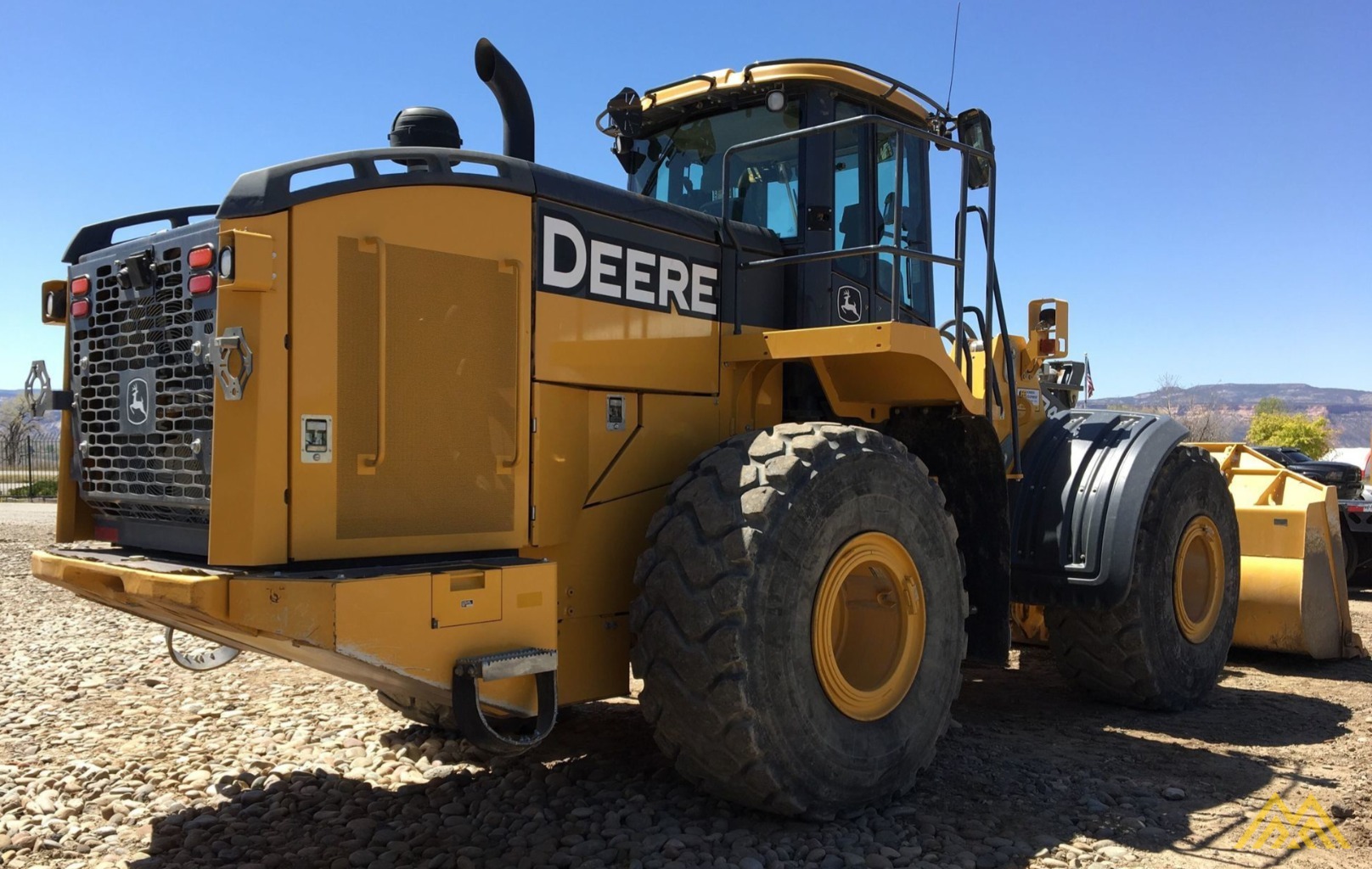 John Deere 744K Wheel Loader 1