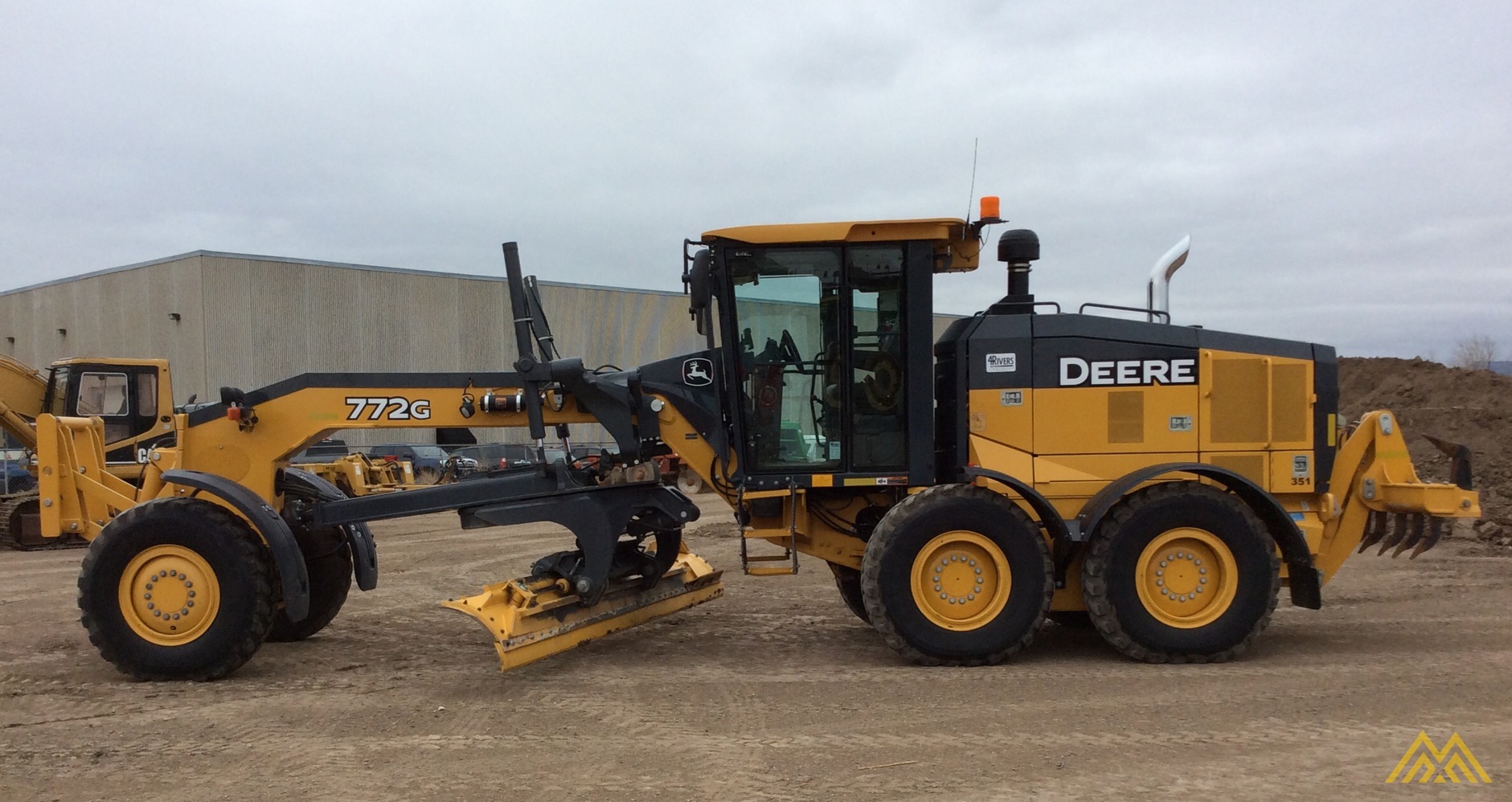 John Deere 772G Motor Grader 2