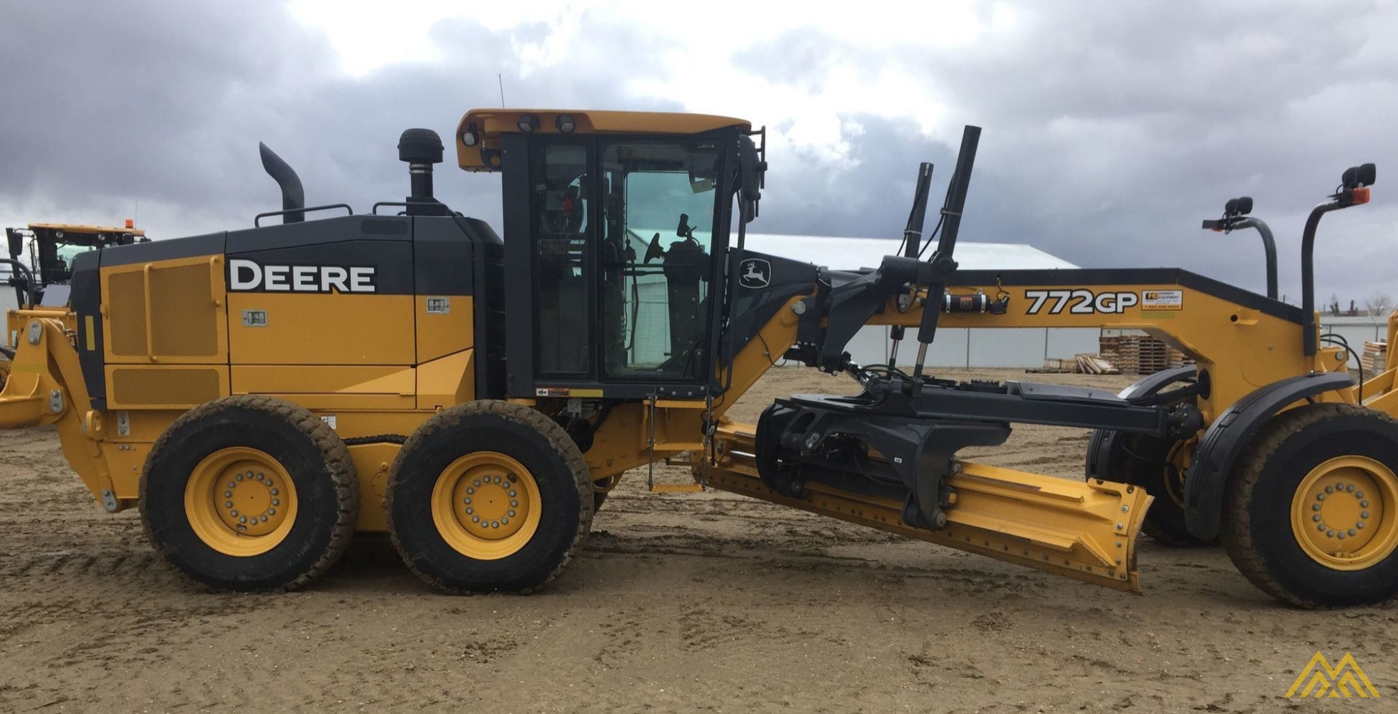 John Deere 772GP Motor Grader 1