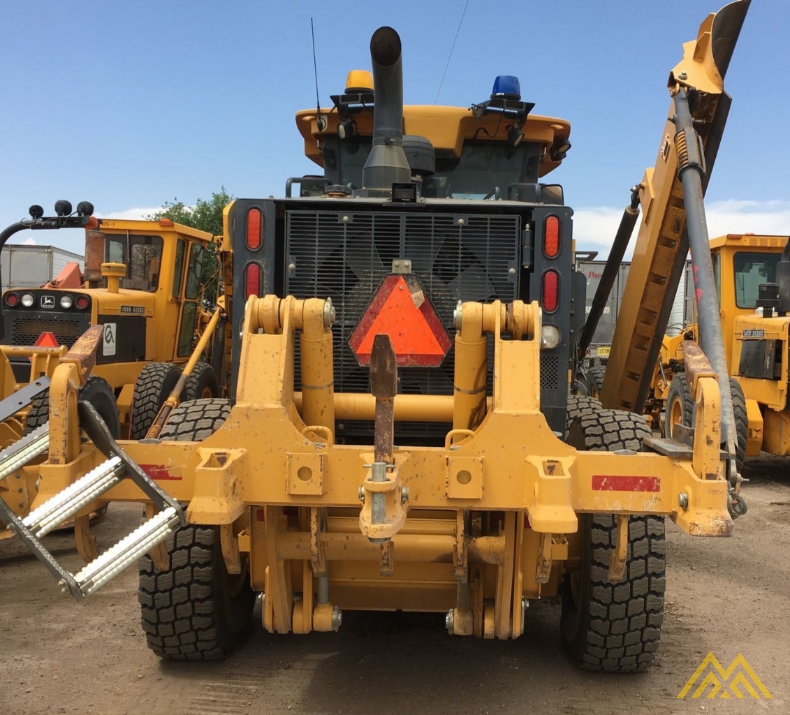 John Deere 772GP Motor Grader 4