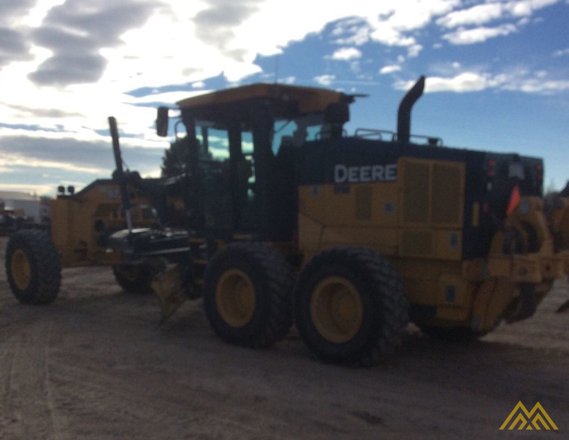 John Deere 872GP Motor Grader 2