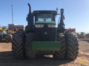 John Deere 9570R Tractor 0