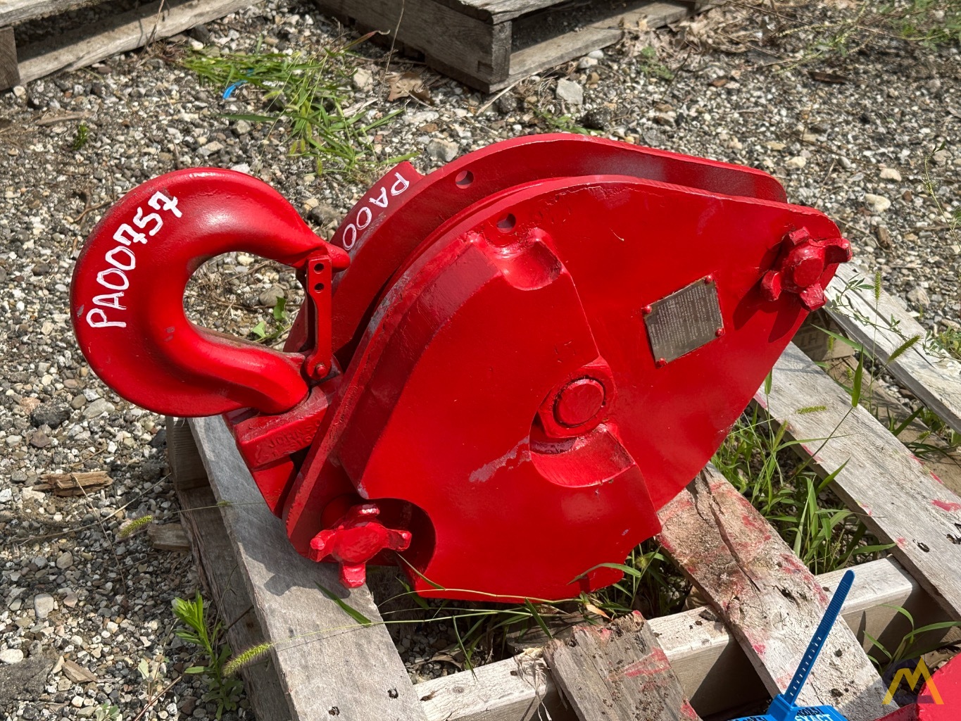 12.5 Ton Hook Block – 1 Sheave, 9/16