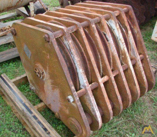 Johnson R250-17, 250 Ton (200 Ton Rated) Clevis Block accommodates 1 1/8 1