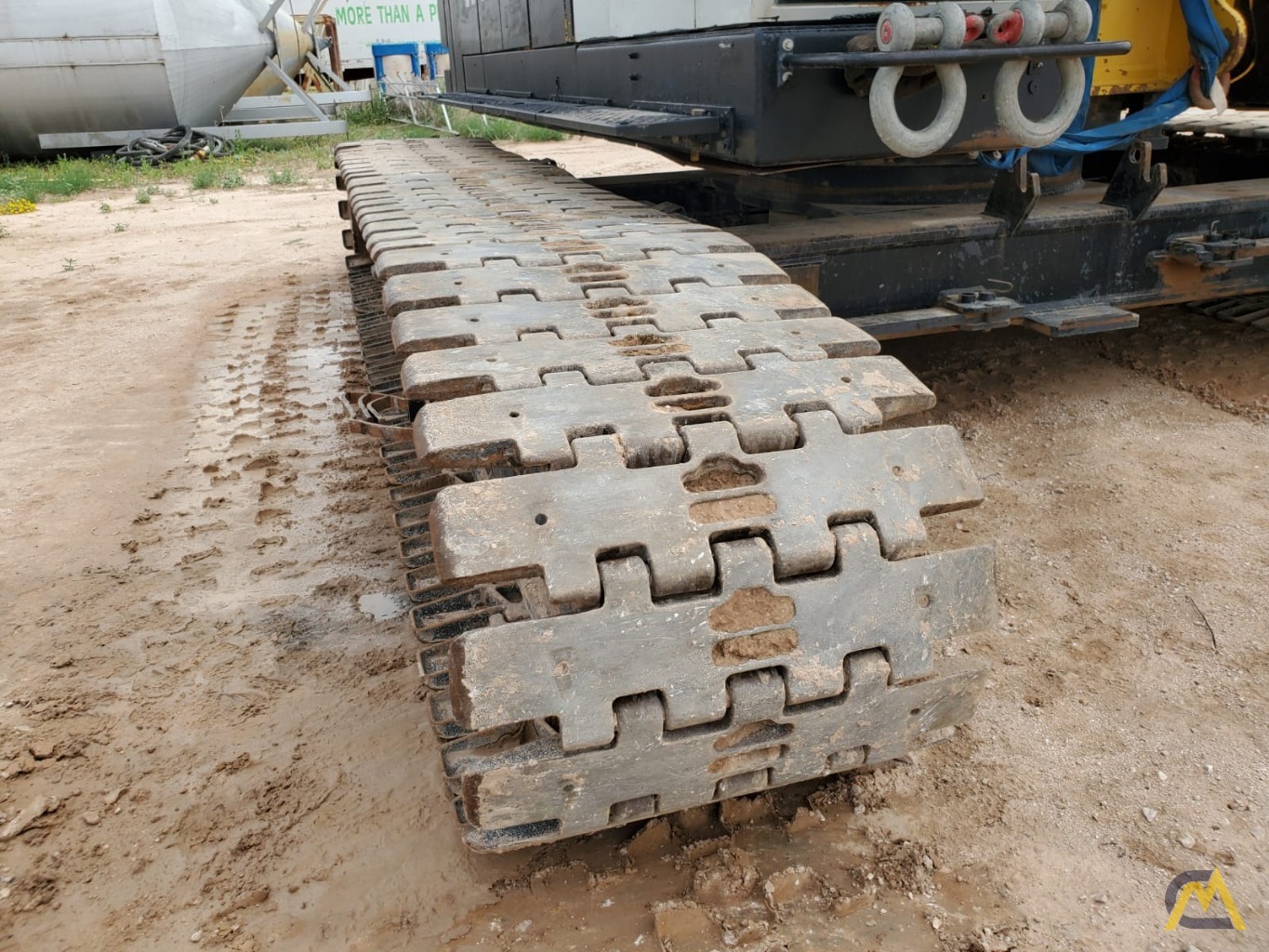 Kobelco CK1000G 100-Ton Lattice Boom Crawler Crane 17