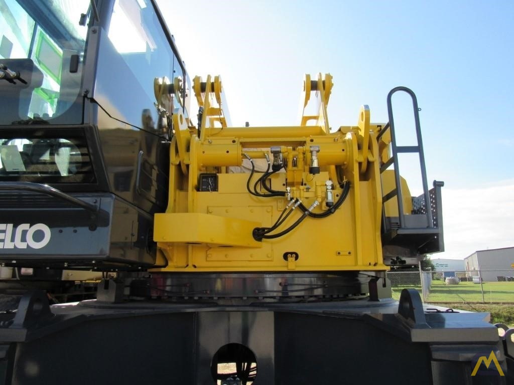 Kobelco CK2750G-2 275-ton Lattice Boom Crawler Crane 3
