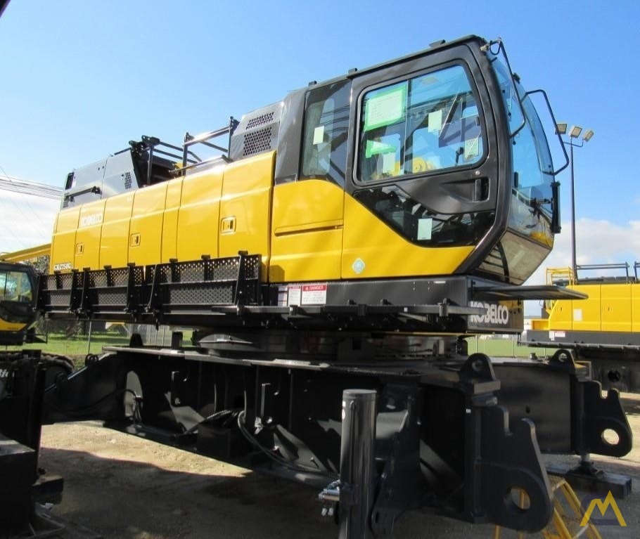 Kobelco CK2750G-2 275-ton Lattice Boom Crawler Crane 1