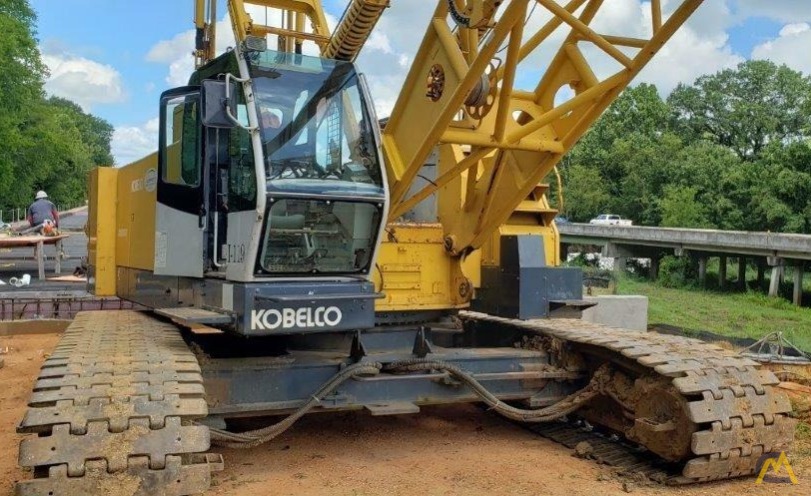Kobelco CK850G-III 85-ton Lattice Boom Crawler Crane 0