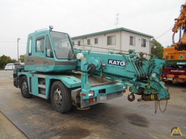 Kobelco KRM-13M-II 13-ton Rough Terrain Crane 2