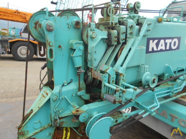 Kobelco KRM-13M-II 13-ton Rough Terrain Crane 12