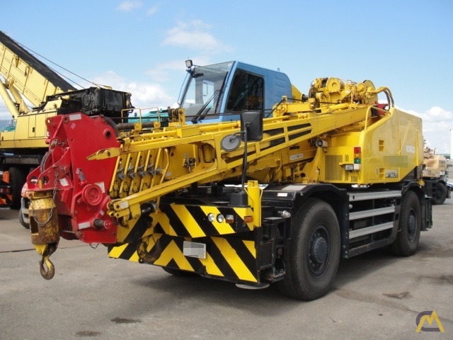 Kobelco RK250-7 25-ton Rough Terrain Crane 1