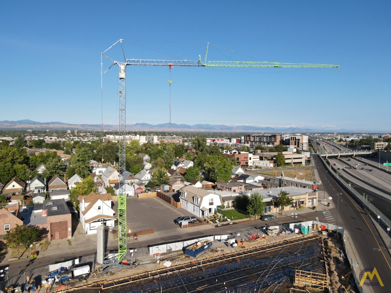 Liebherr 71 K 6.61-Ton Self-Erecting Tower Crane 1