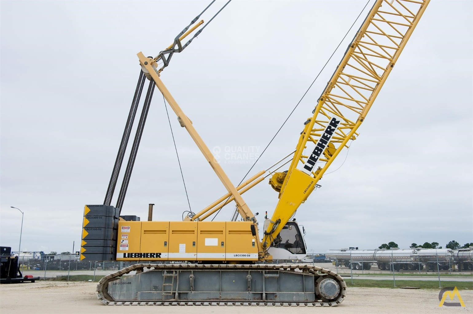 Liebherr LR 1280 300-Ton Lattice Boom Crawler Crane 3
