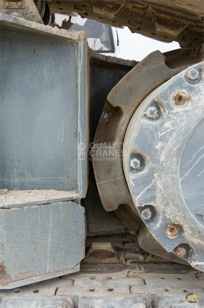 Liebherr LR 1280 300-Ton Lattice Boom Crawler Crane 24
