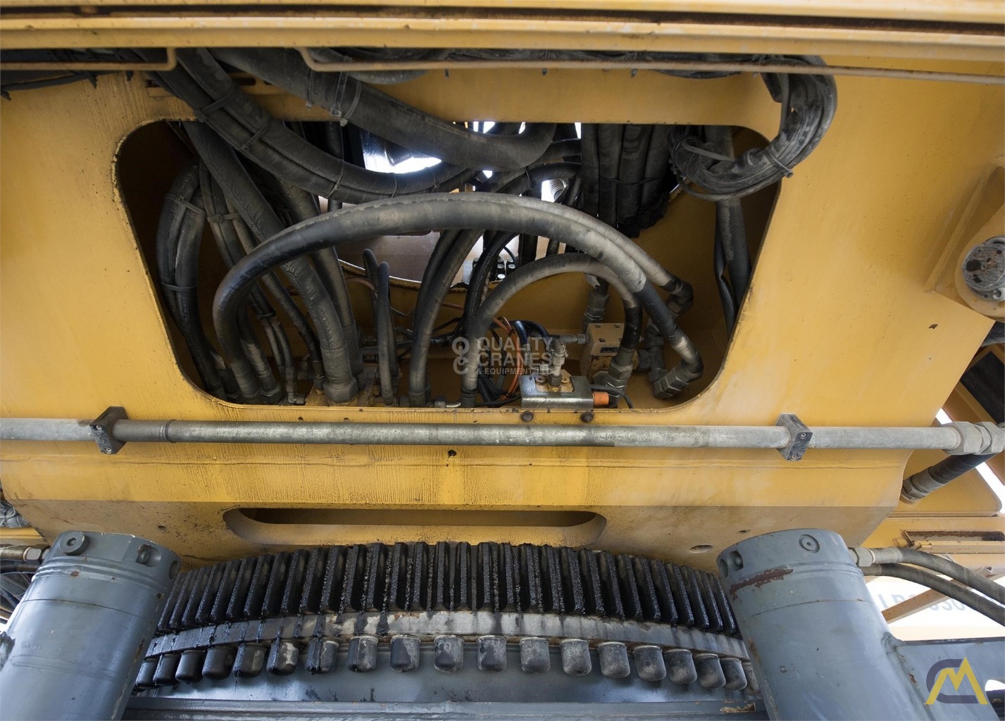 Liebherr LR 1280 300-Ton Lattice Boom Crawler Crane 39