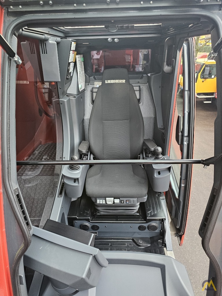 Liebherr LTM 1050-3.1 | low mileage - like new 28