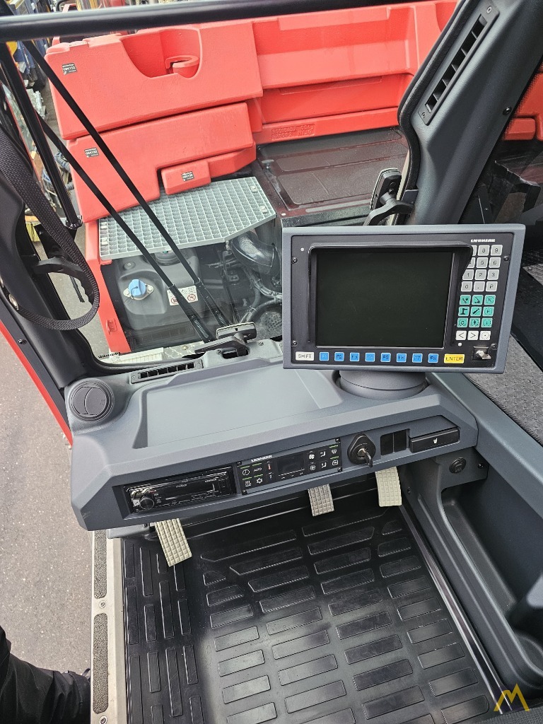 Liebherr LTM 1050-3.1 | low mileage - like new 29
