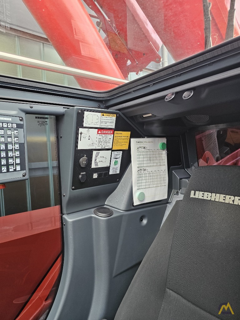 Liebherr LTM 1050-3.1 | low mileage - like new 35