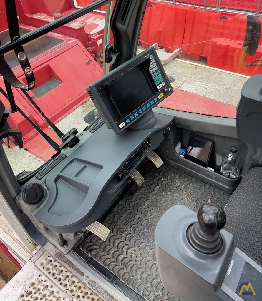 Liebherr LTM 1055-3.2 All Terrain Mobile Crane 3