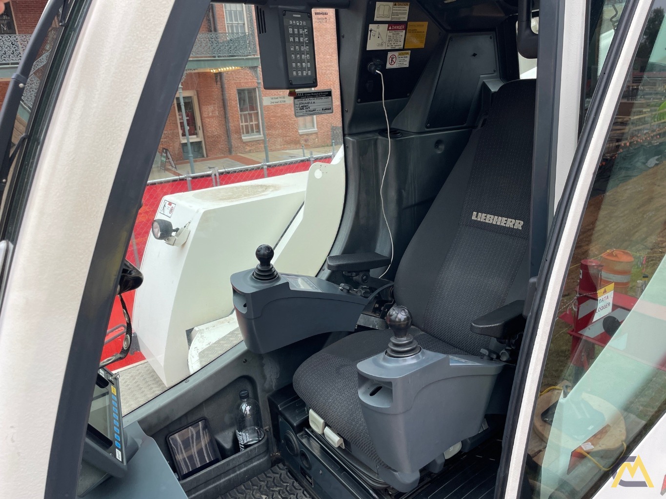 Liebherr LTM 1055-3.2 All Terrain Mobile Crane 4
