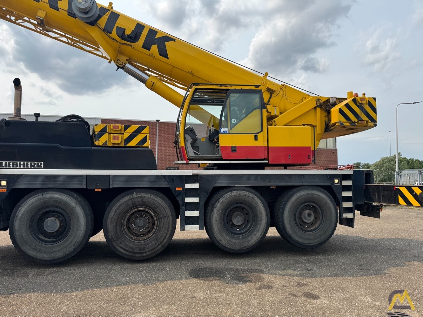 Liebherr LTM 1070-4.1 All Terrain Crane 7