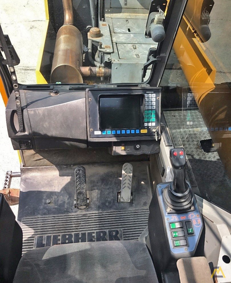 Liebherr LTM 1080-1 100-Ton All Terrain Crane 14