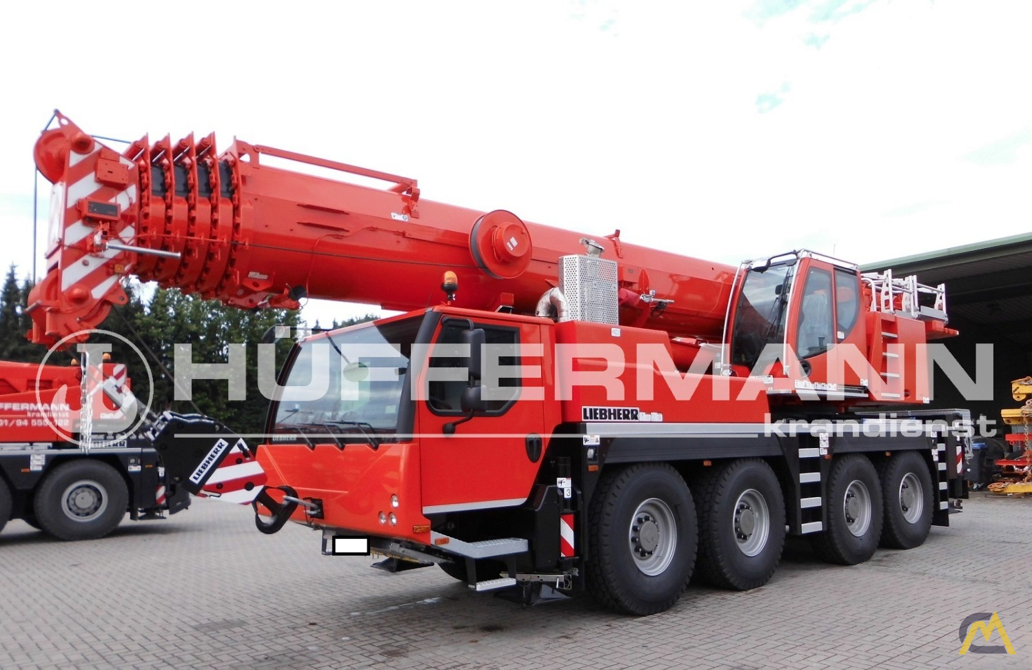 Liebherr LTM 1090-4.1 90-ton All Terrain Crane 0