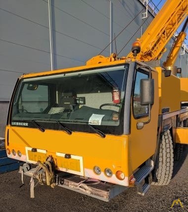 Liebherr LTM 1100-5.1 100-Ton All Terrain Crane 3