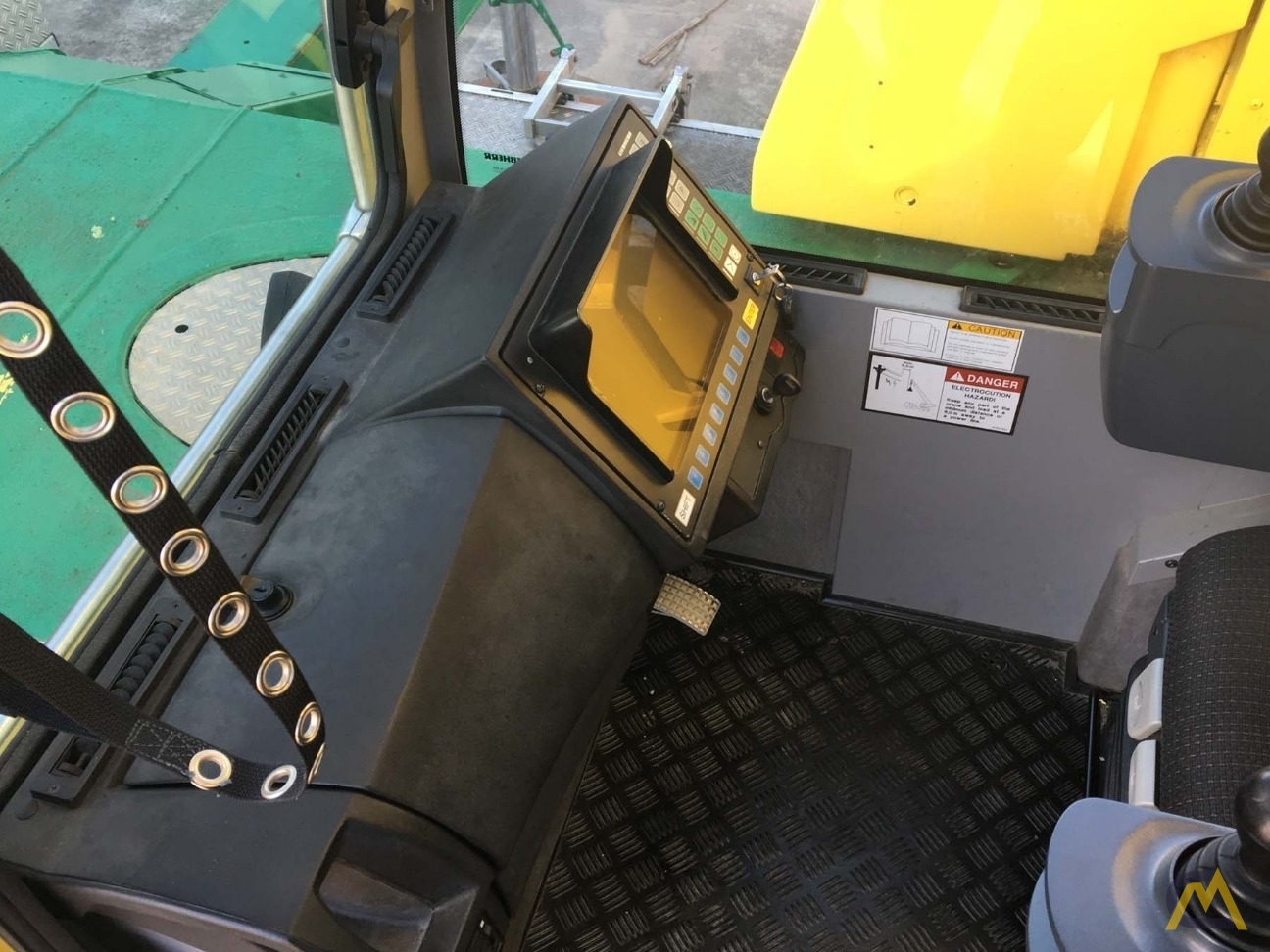Liebherr LTM 1130-5.1 130-ton All Terrain Crane 6