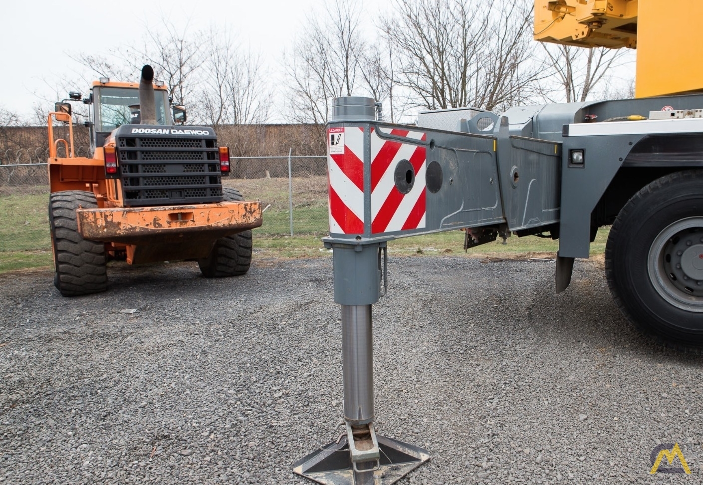 Liebherr LTM 1130-5.1 160-Ton All Terrain Crane 37