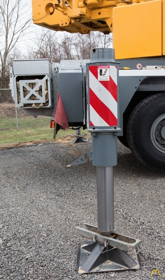 Liebherr LTM 1130-5.1 160-Ton All Terrain Crane 38