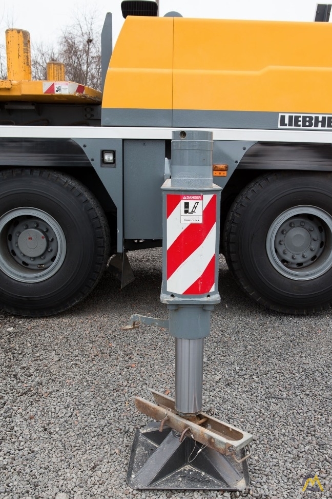 Liebherr LTM 1130-5.1 160-Ton All Terrain Crane 39