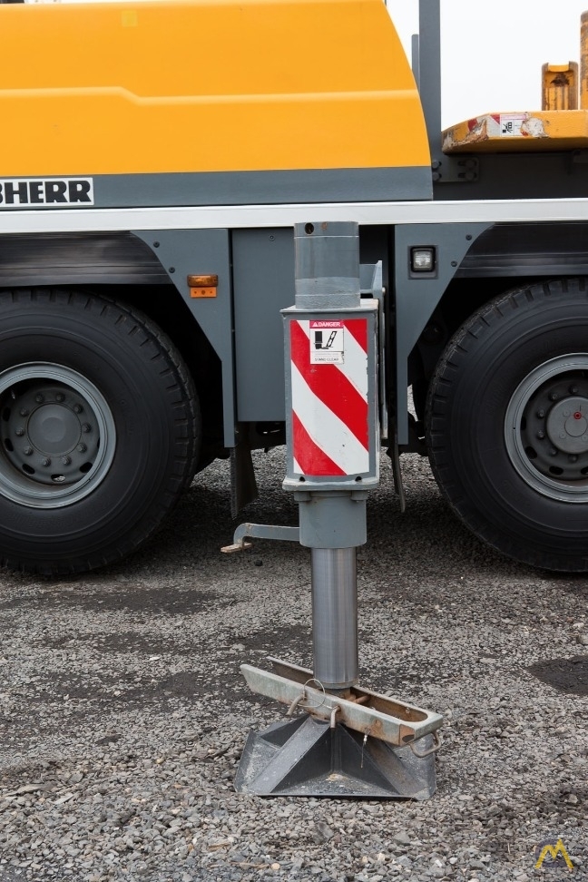 Liebherr LTM 1130-5.1 160-Ton All Terrain Crane 40