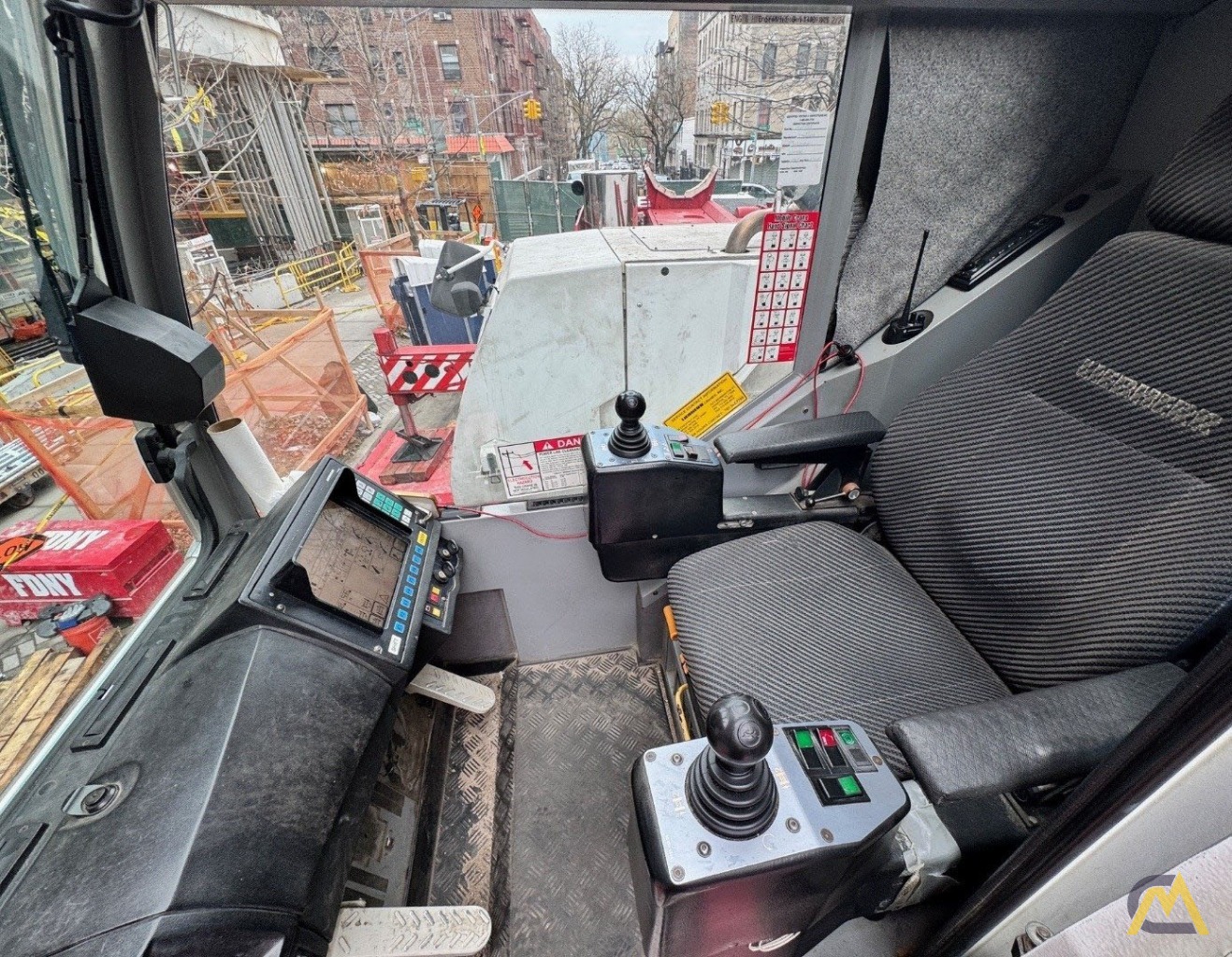 Liebherr LTM 1130-5.1 All Terrain Mobile Crane 2