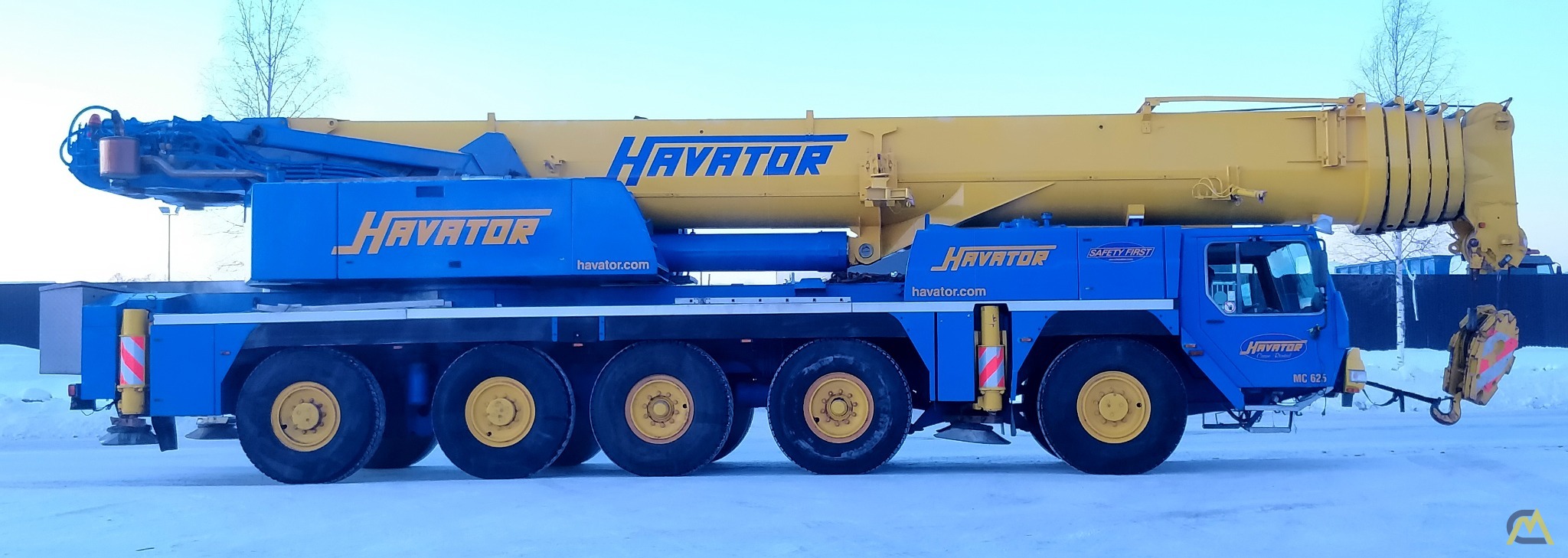 Liebherr LTM 1200/1 235-ton All Terrain Crane 1