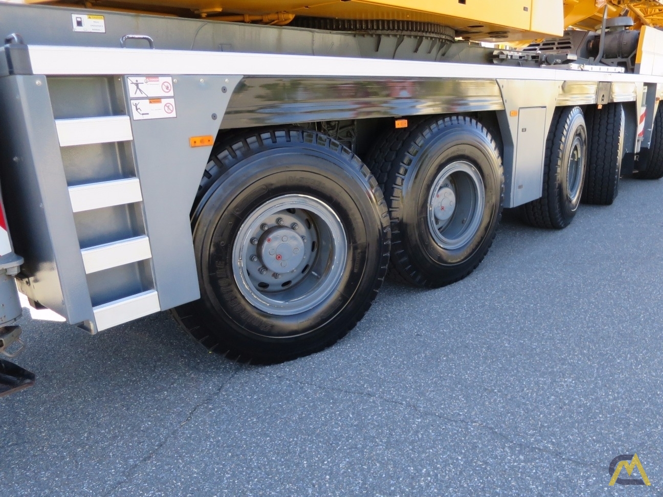 Liebherr LTM 1200-5.1 240-Ton All Terrain Crane 17