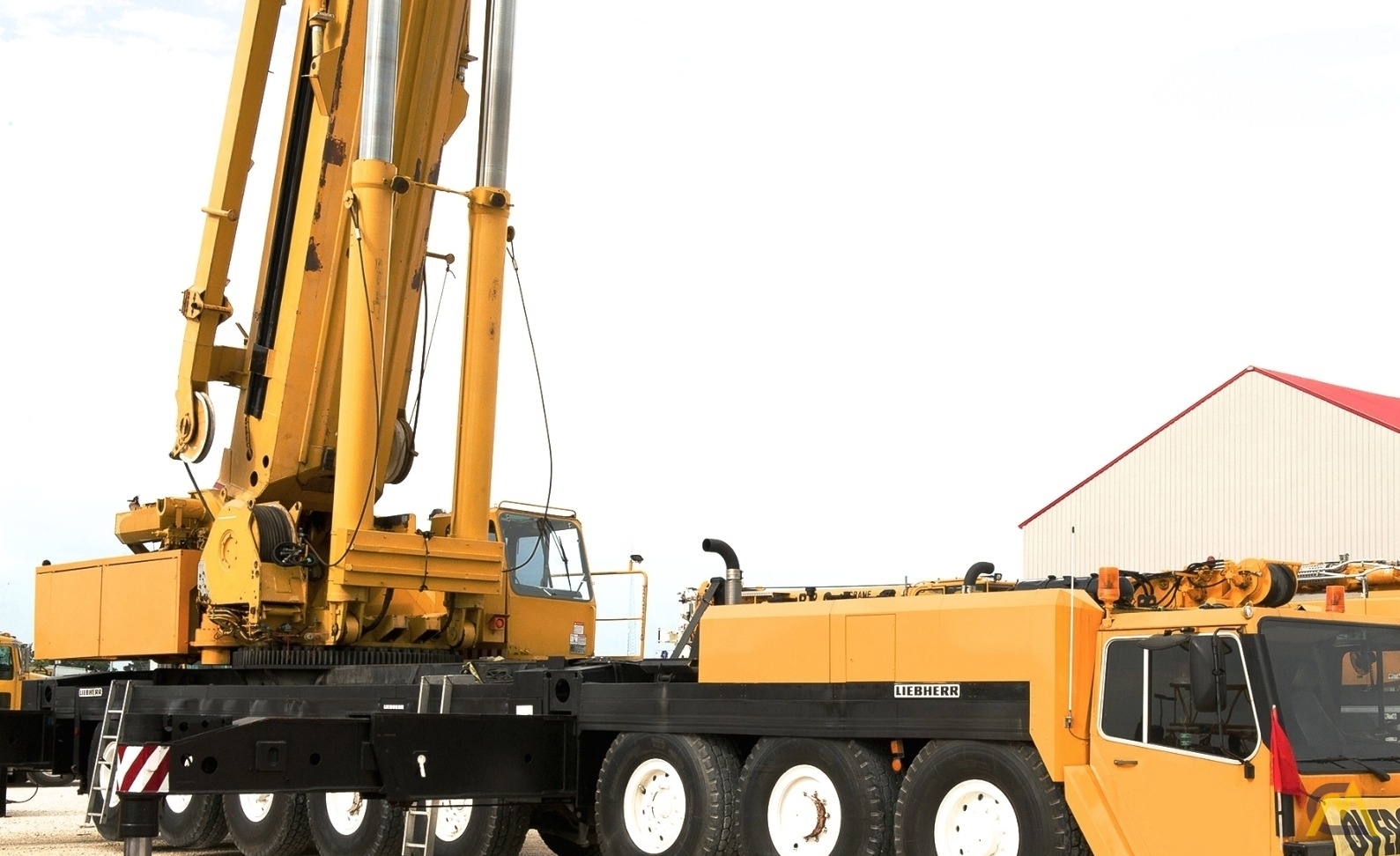 Liebherr LTM 1400 500-Ton All Terrain Crane 3
