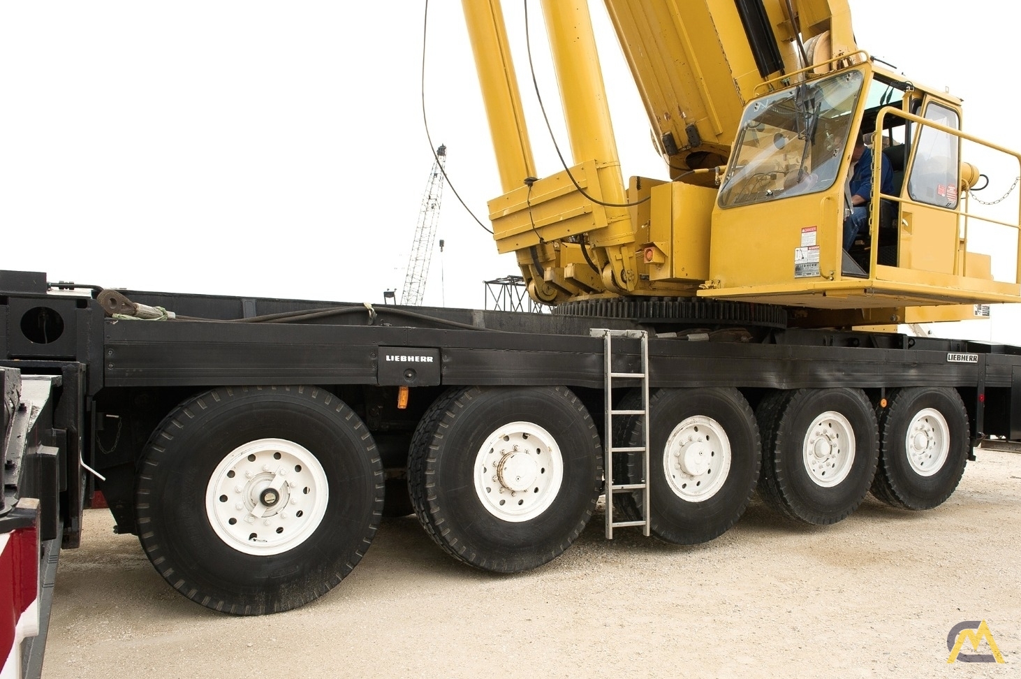 Liebherr LTM 1400 500-Ton All Terrain Crane 6